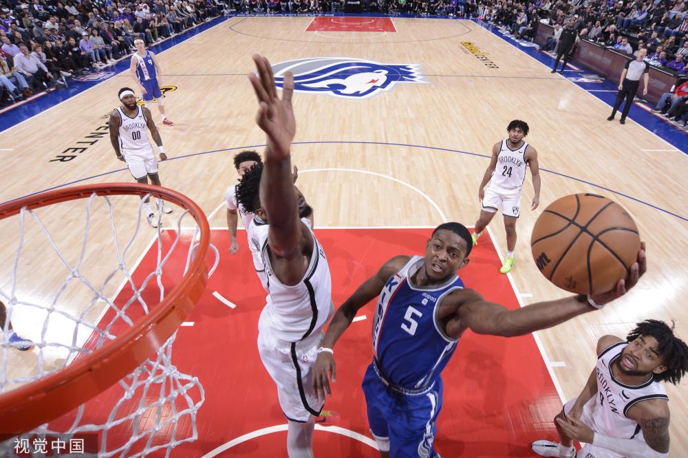 力面前的成 力面前的成