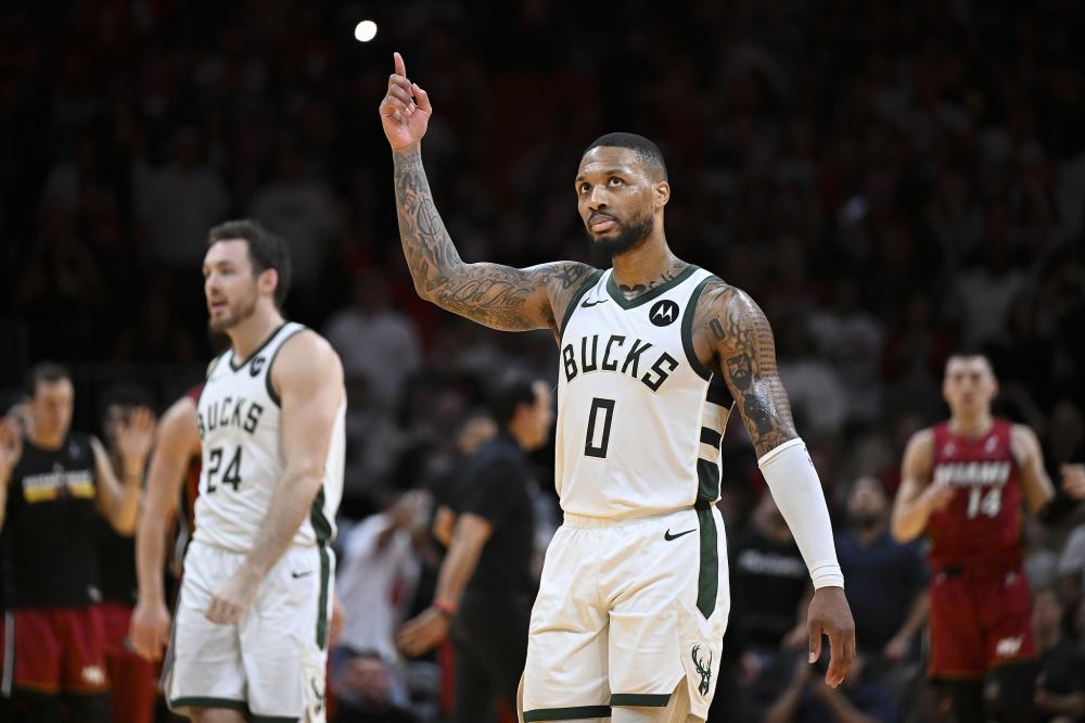 队中创造新 队中创造新